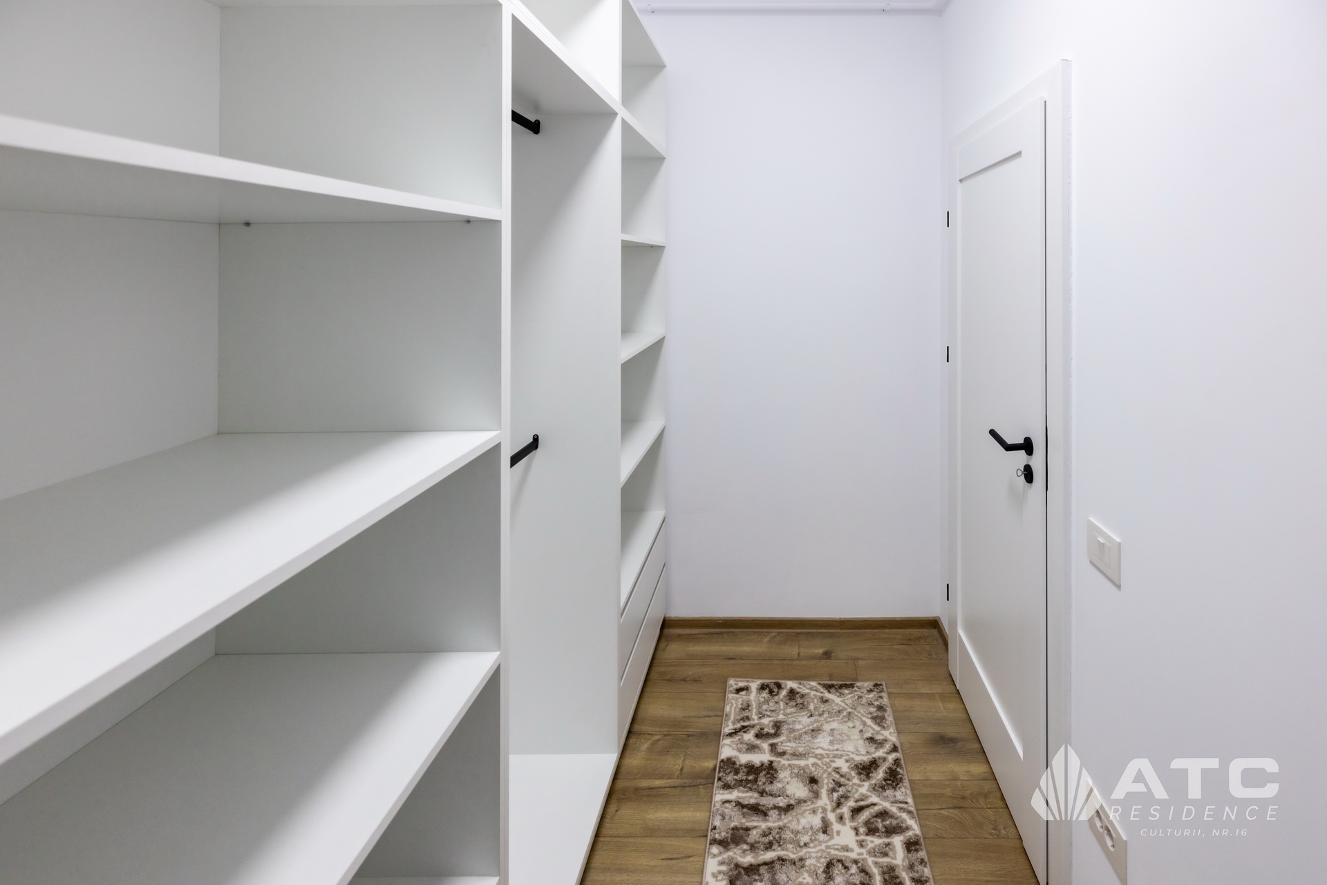 atc-construct.ro-proiecte-imobiliare-bloc-culturii-apartament-amenajat-1-dressing-03