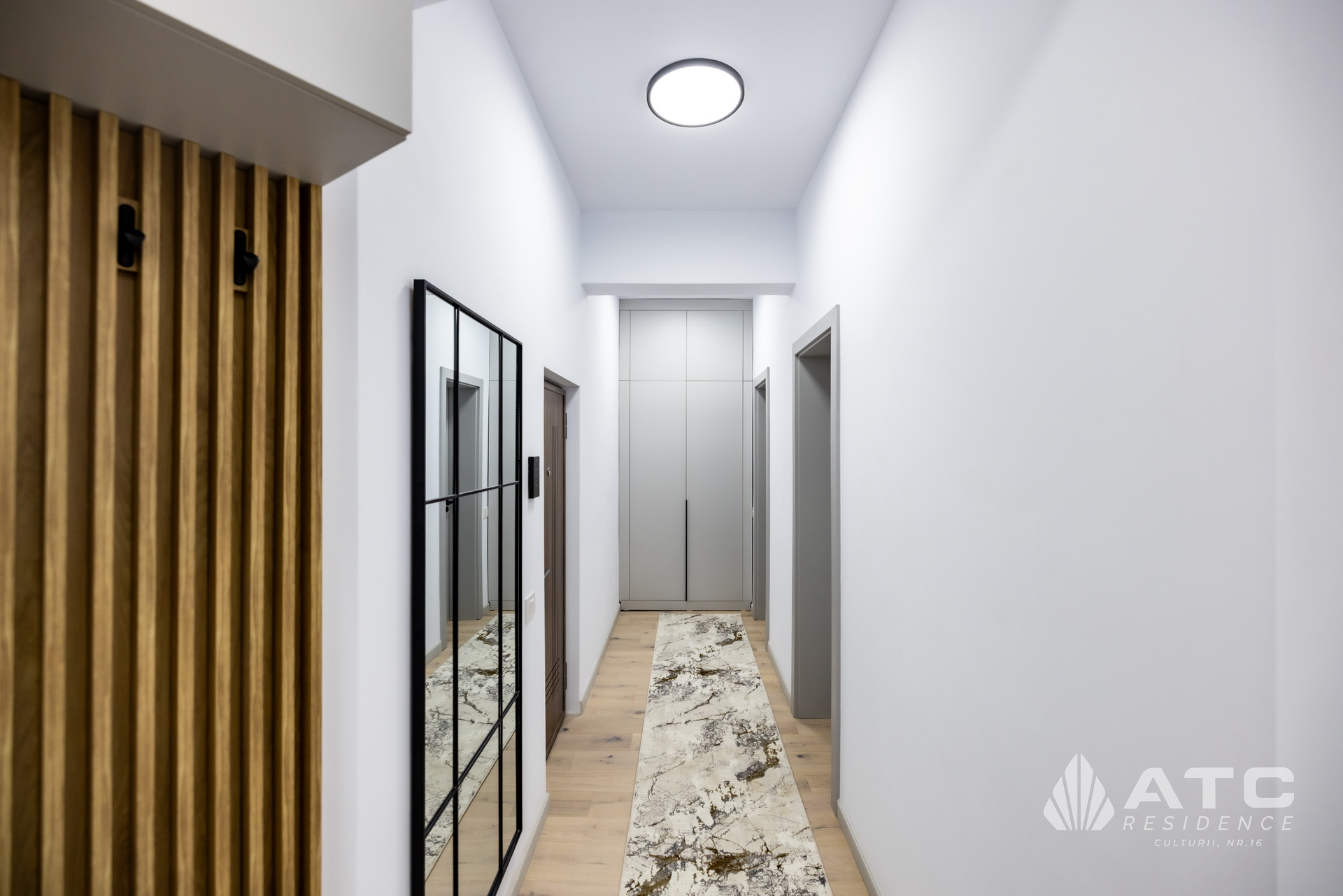 atc-construct.ro-proiecte-imobiliare-bloc-culturii-apartament-amenajat-3-hol-01