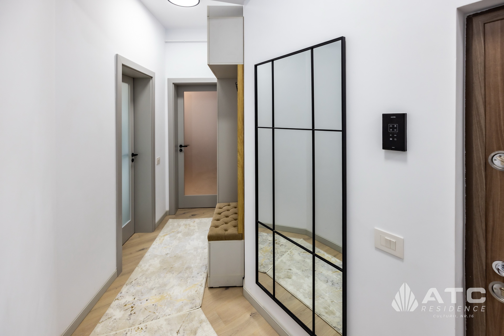 atc-construct.ro-proiecte-imobiliare-bloc-culturii-apartament-amenajat-3-hol-09